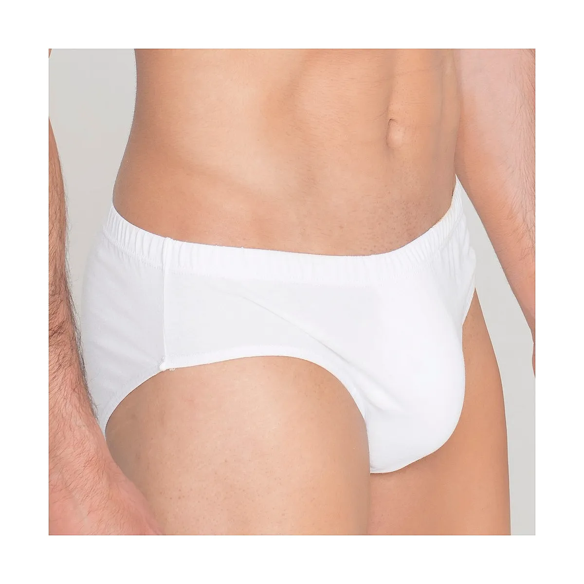 5008b CLOSED PLAIN BRIEF