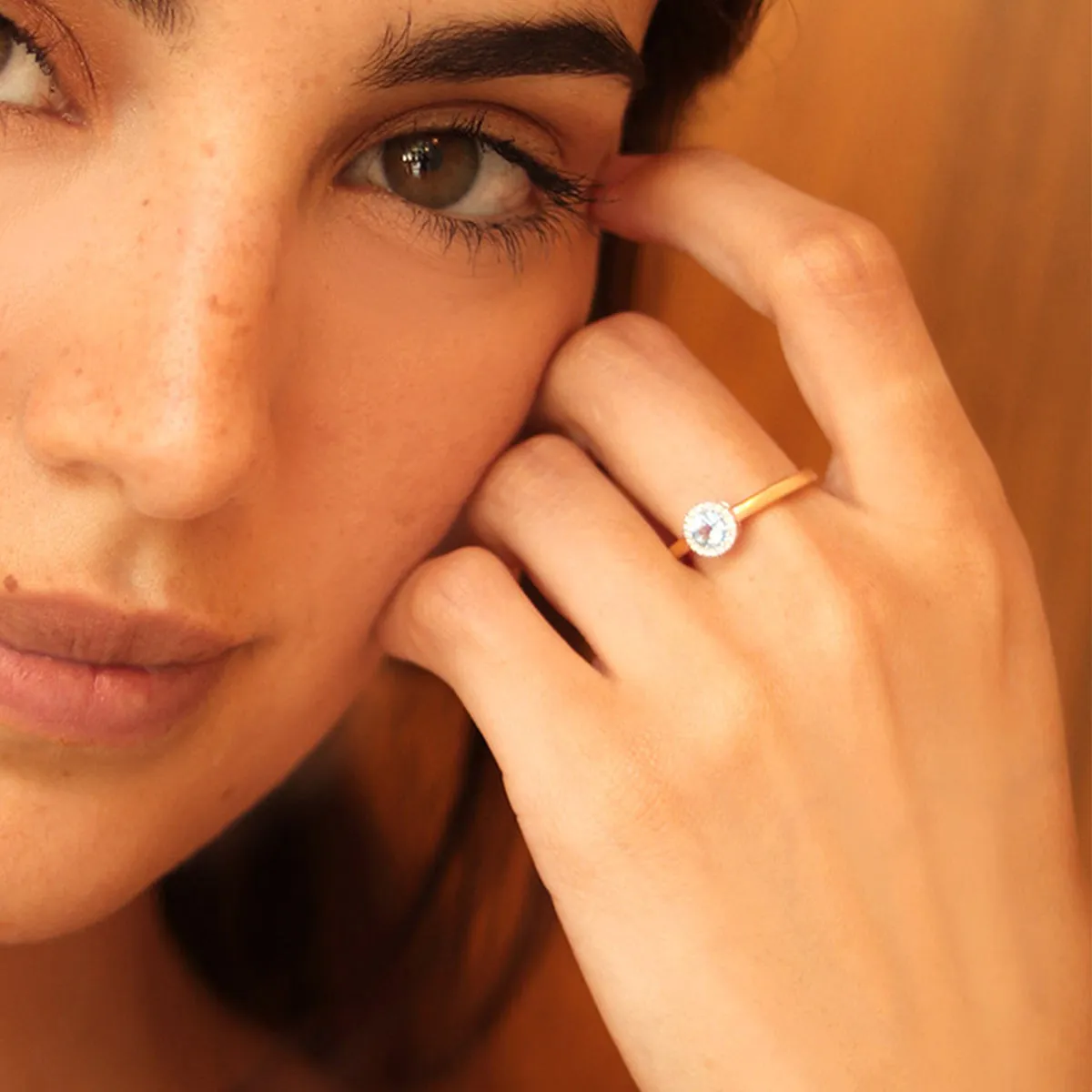 ANILLO  