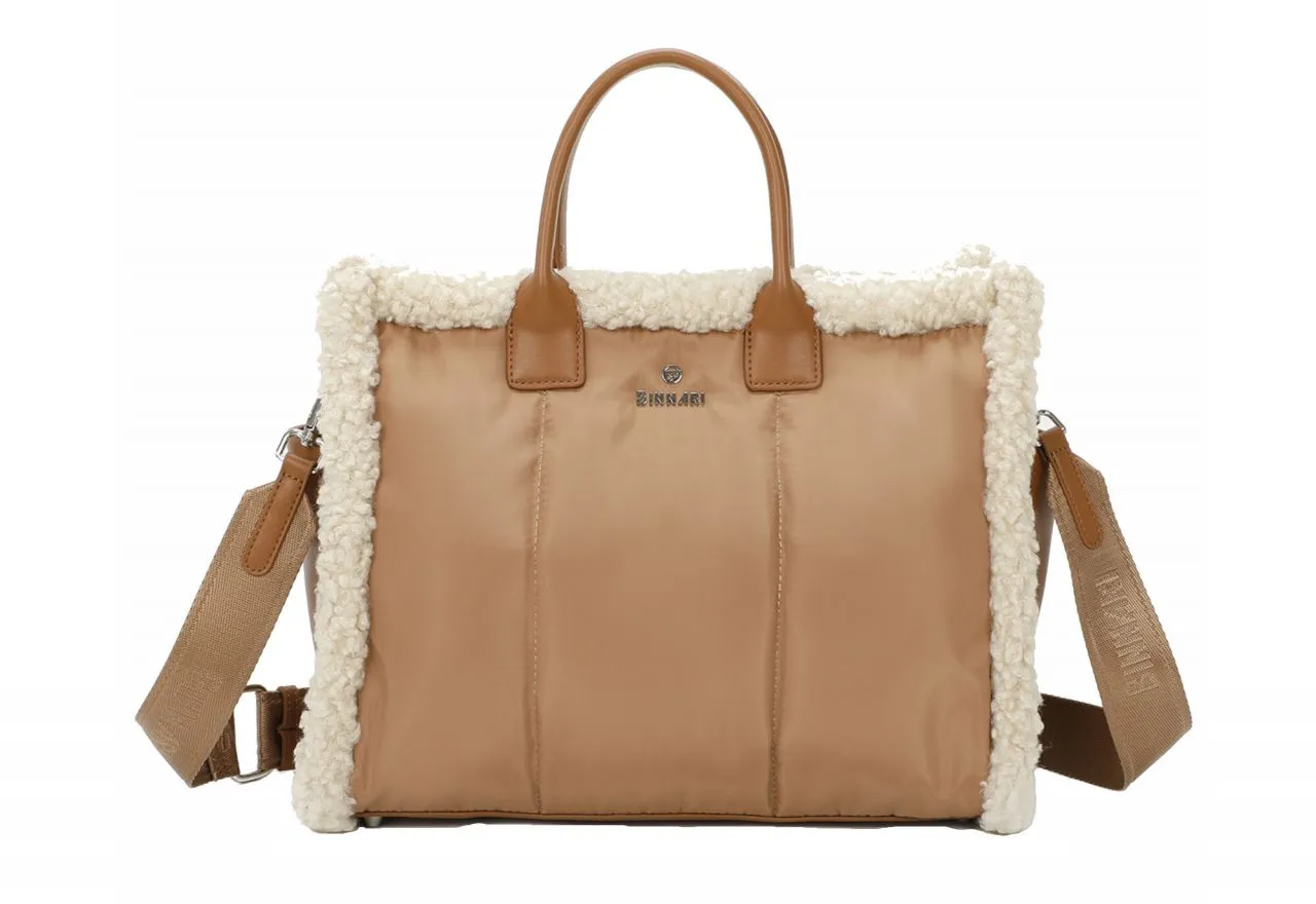 Bolso Mano Textil Camel Filo Borreguito Detalles y Asas Cuero