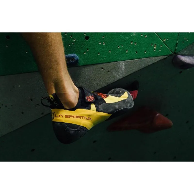 Calzado escalada para hombre/mujer La Sportiva Skwama (Negro/Amarillo)