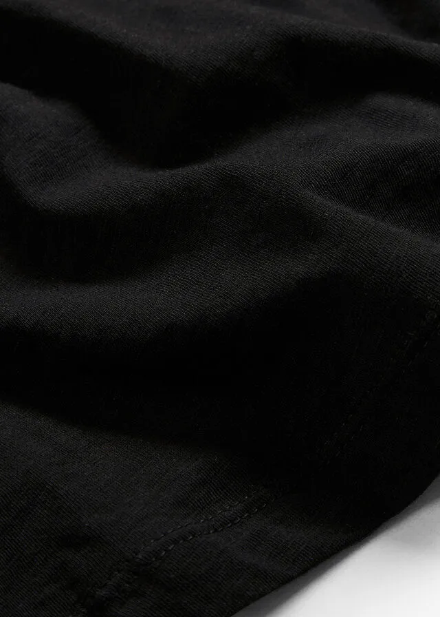 Camiseta larga estilo boxy de manga corta Negro