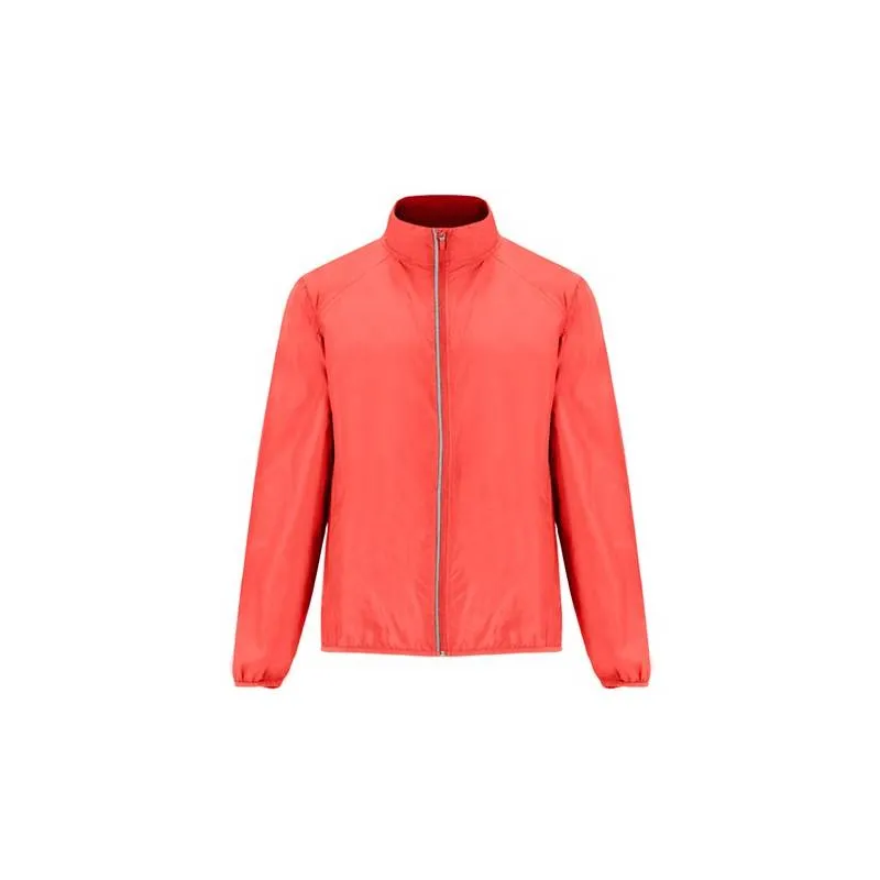 Chaqueta cortavientos en tejido técnico ligero