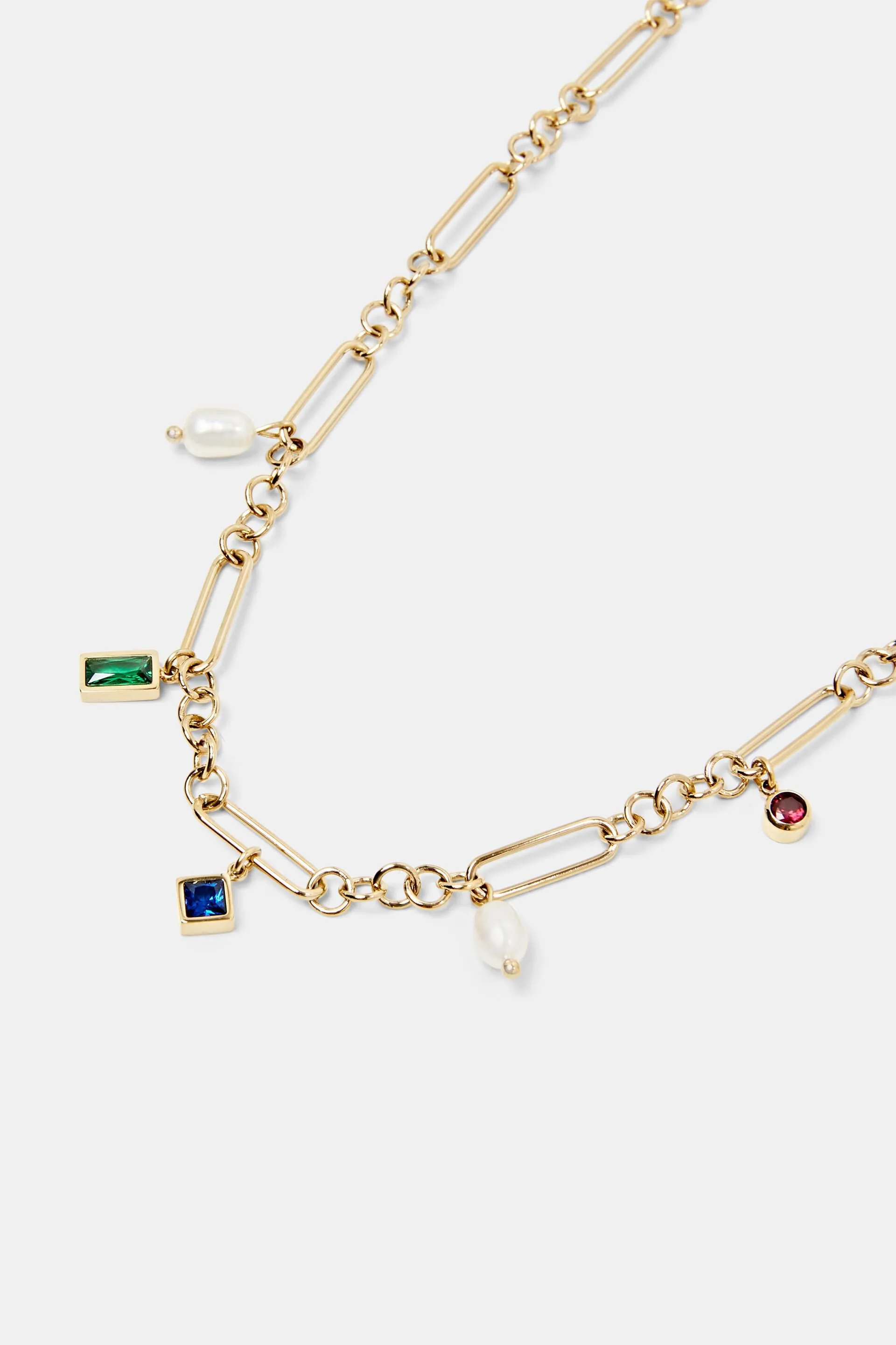 Collar estilo cadena de acero inoxidable con charms