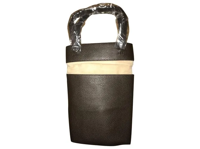 Fendi Pelliccia Beige Marrón oscuro 