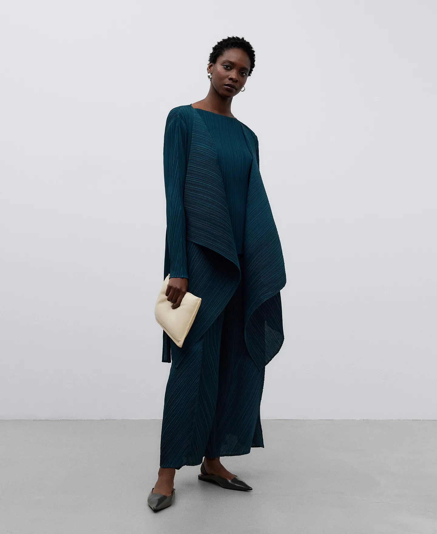 Green crinkle jacket woman