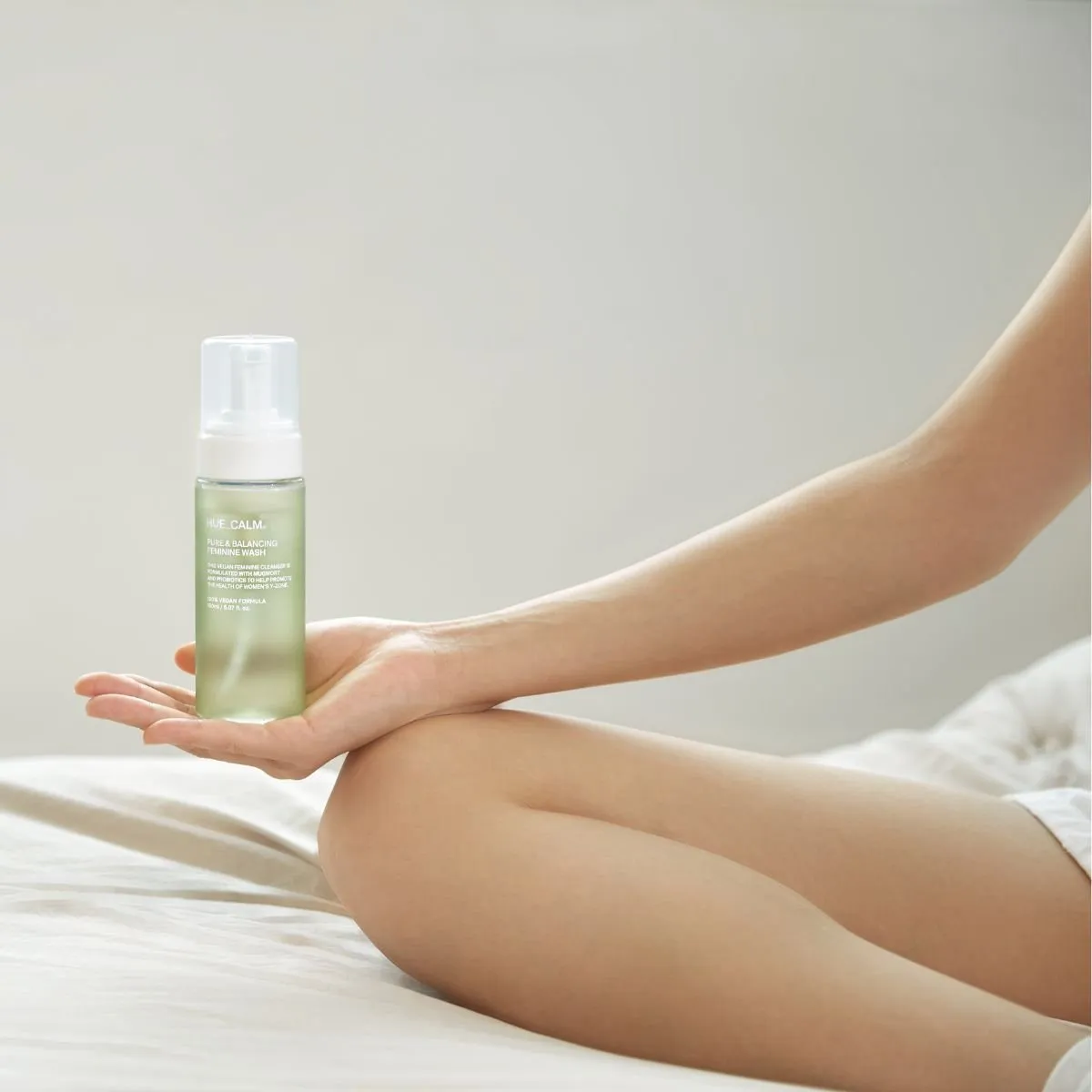 Jabón íntimo HUECALM PURE&BLANCING FEMININE WASH 150ml