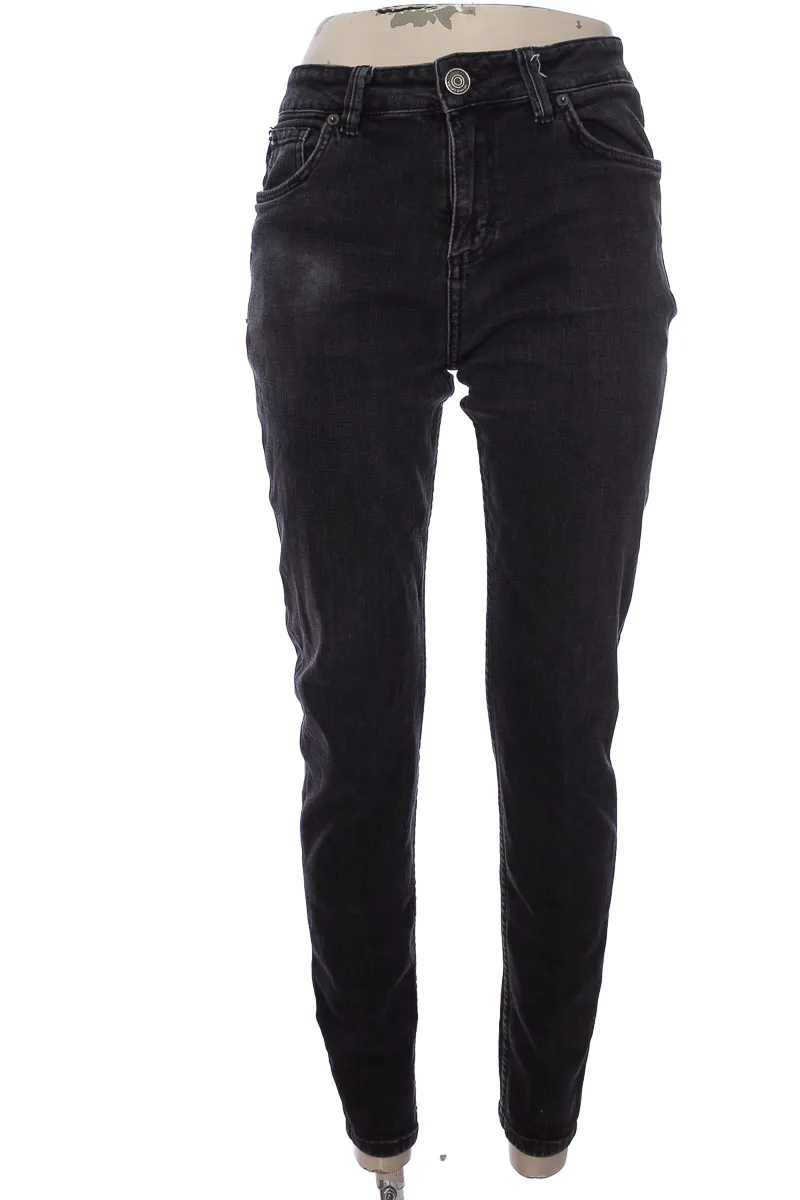 JEAN COLOR NEGRO  SEVEN SEVEN