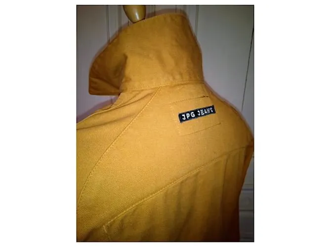 Jean Paul Gaultier GAULTIER JEAN PAUL CHAQUETA VAQUERA OCRE CON SIGNOS BOTONES T 38 Amarillo 