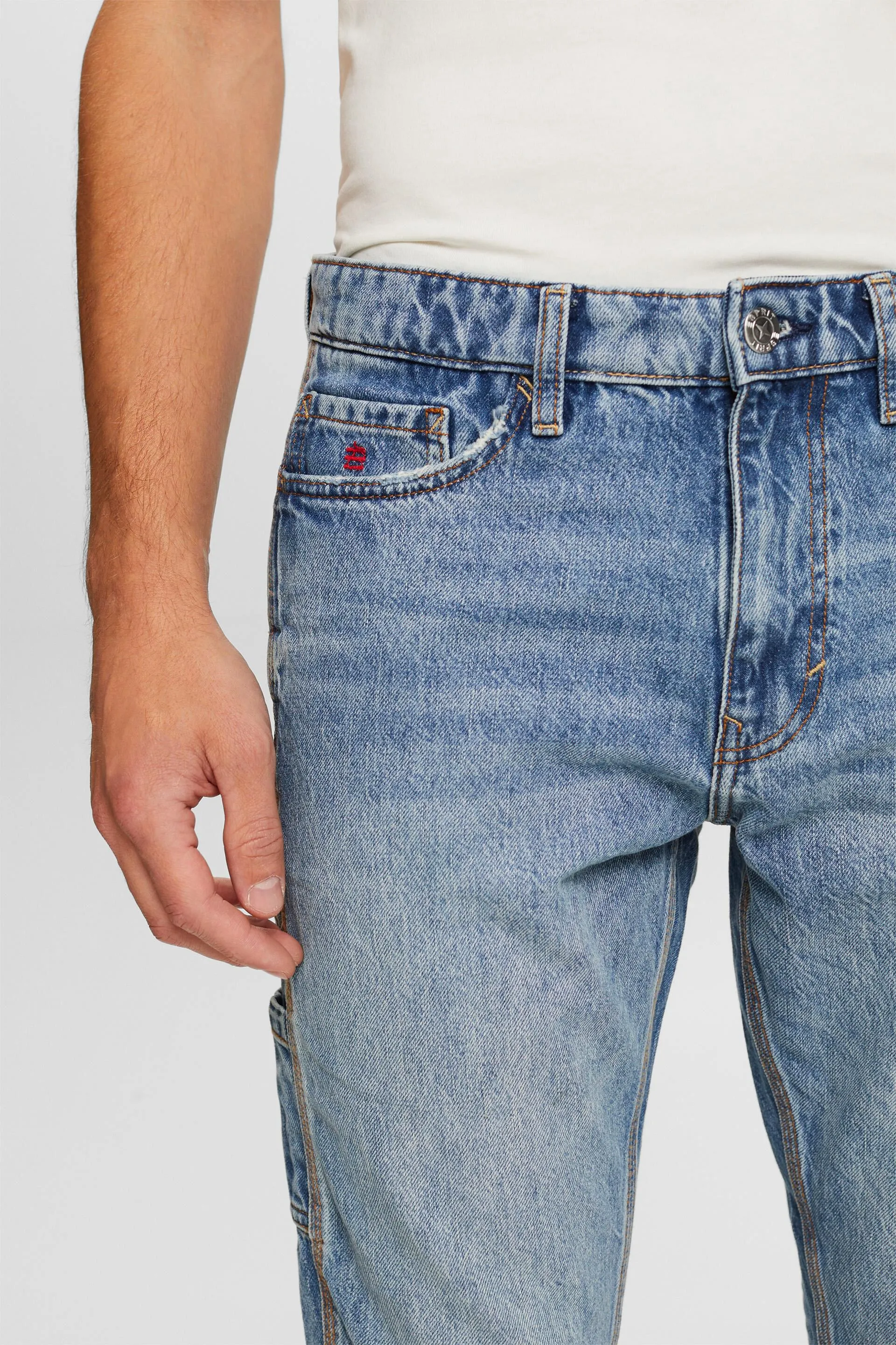 JEANS MIDRISE STRAIGHT FIT DE ESTILO CARPINTERO