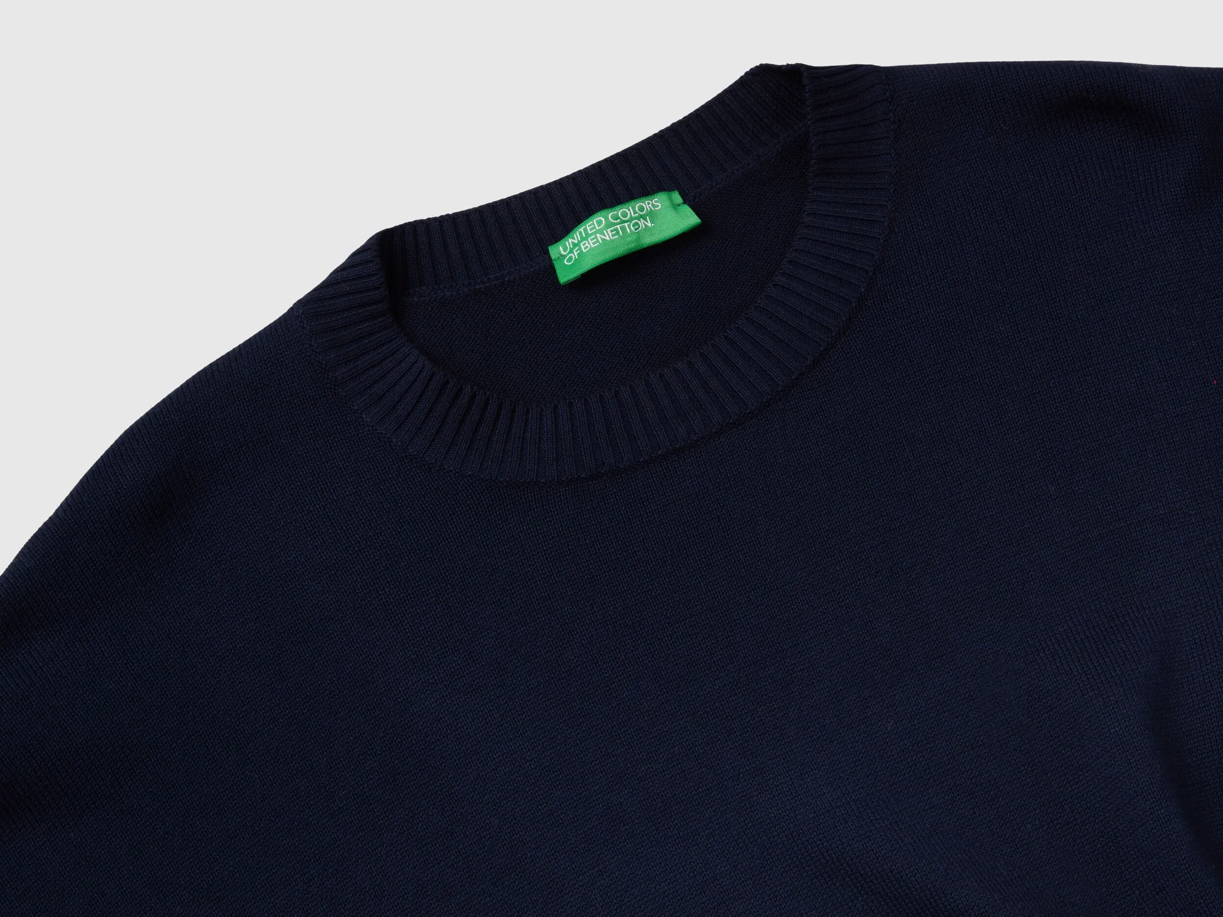 Jersey de cuello redondo de algodón tricot