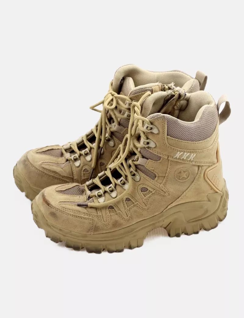 KKK Bota beige técnico