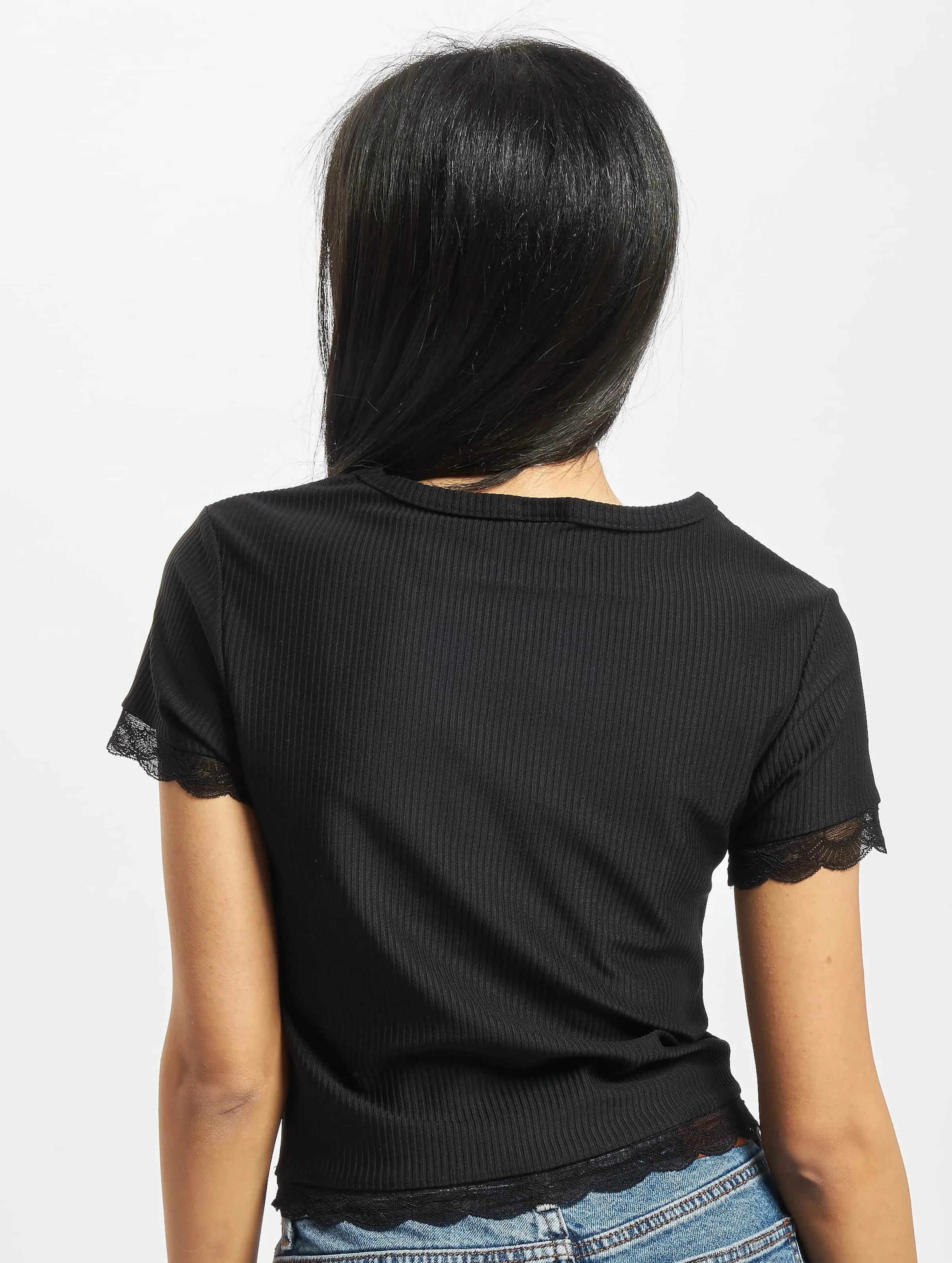 Ladies Cropped Lace Hem