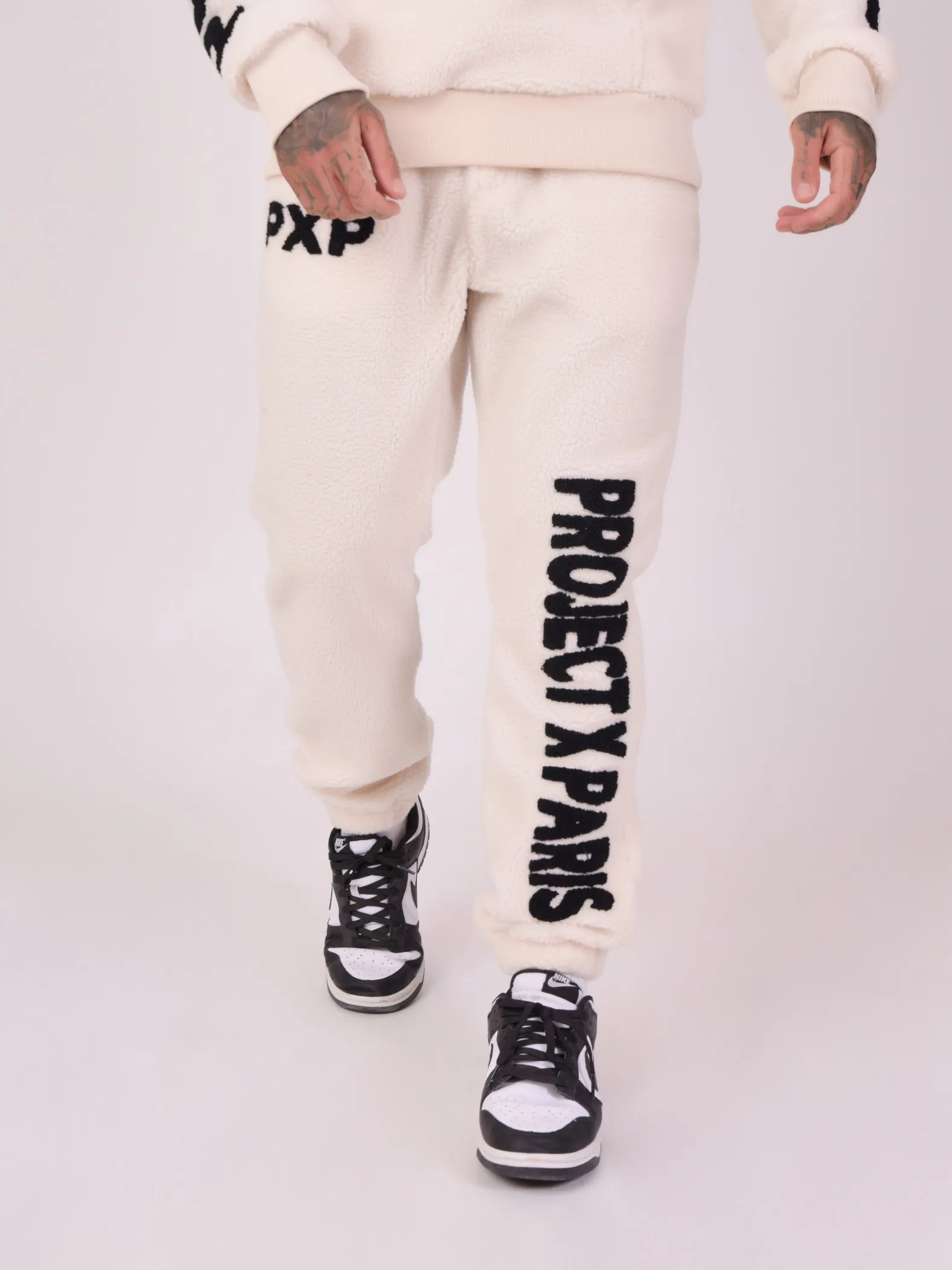 Pantalones de chándal estilo 