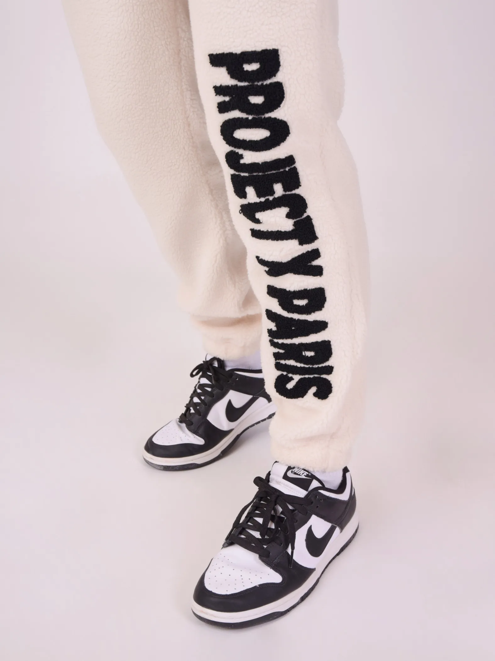 Pantalones de chándal estilo 