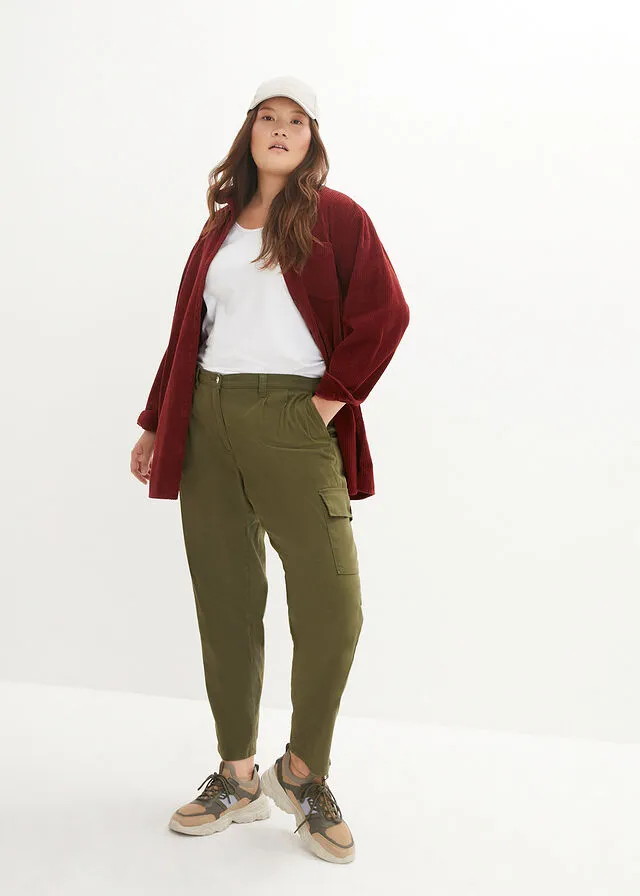 Pantalón de estilo cargo caqui oscuro