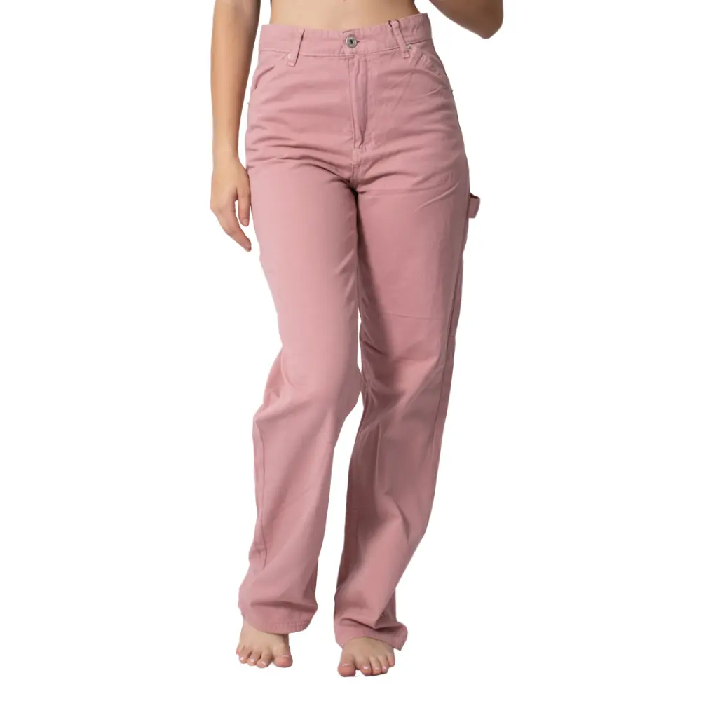 Pantalón estilo carpintero