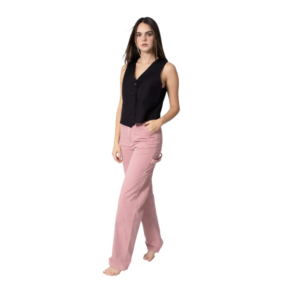 Pantalón estilo carpintero