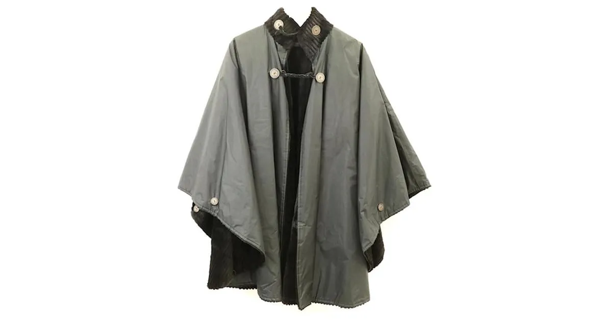 Poncho tipo capa reversible Fendissime Negro Gris 