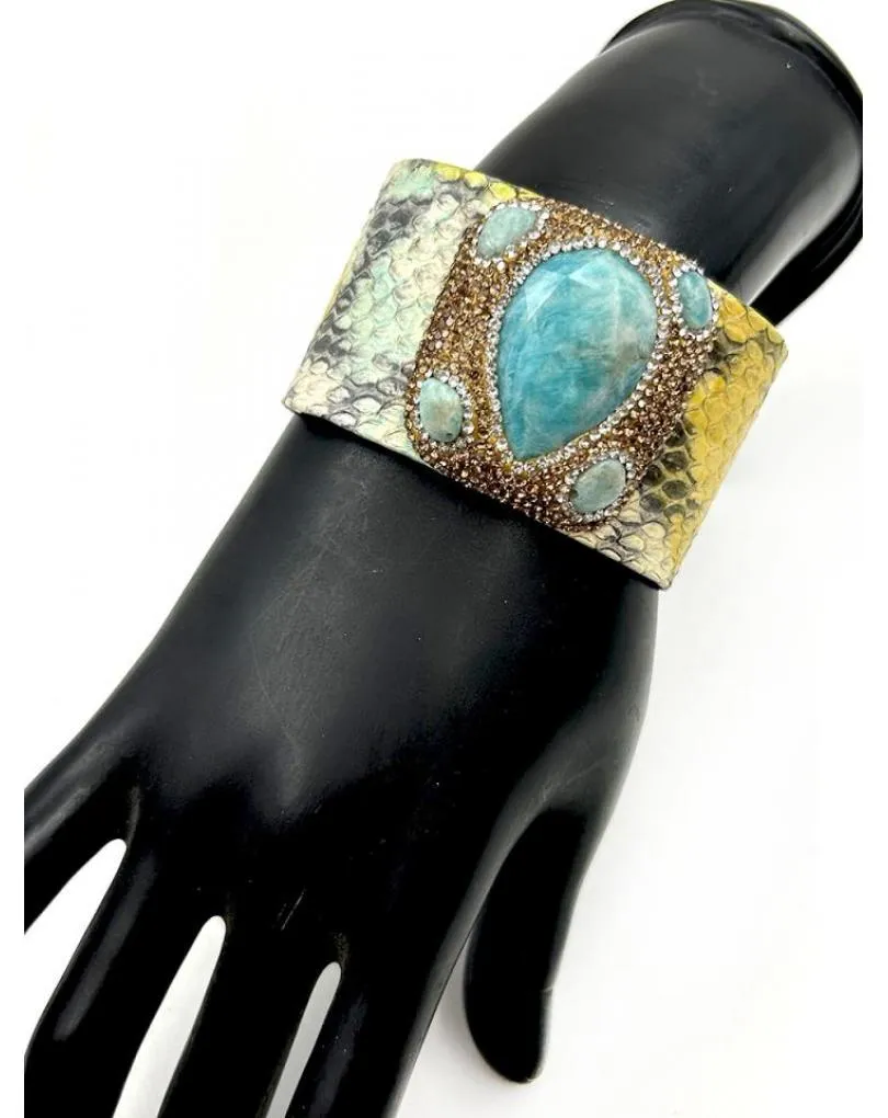 PULSERAS MULTICOLOR DE CUERO CON PIEDRA Y BONITA DECORACION