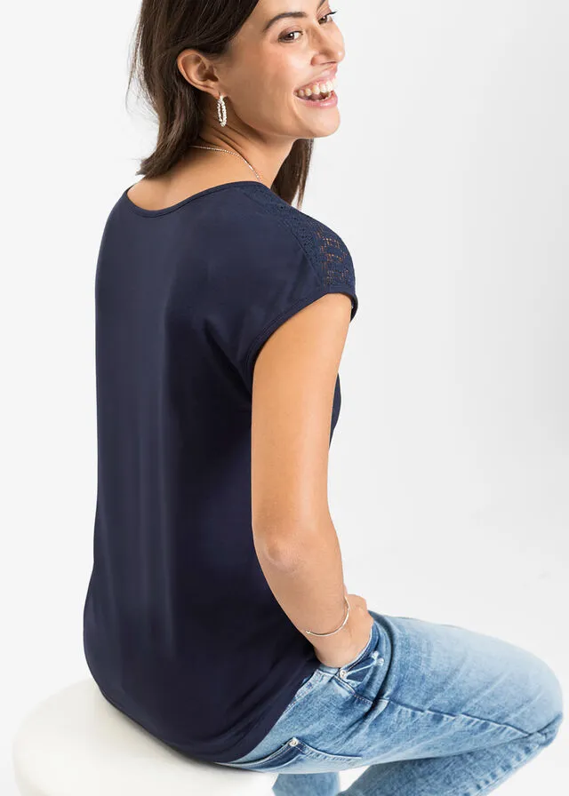 Top con hombros de encaje Azul oscuro