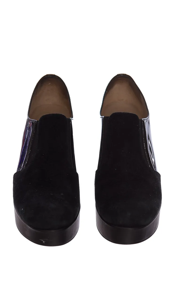 ZAPATOS COLOR NEGRO  BOUCHEREL