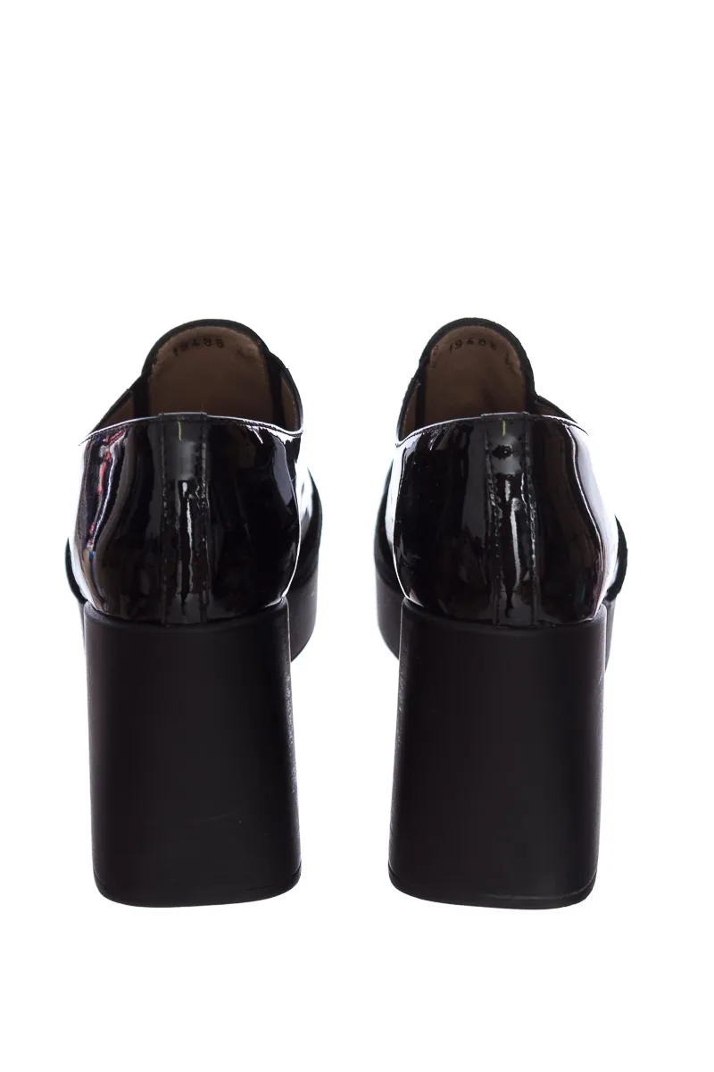 ZAPATOS COLOR NEGRO  BOUCHEREL